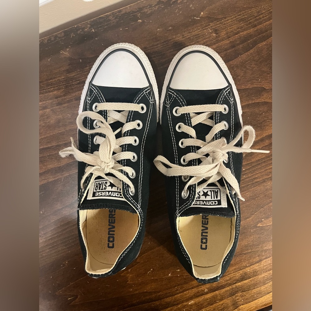 Black converse